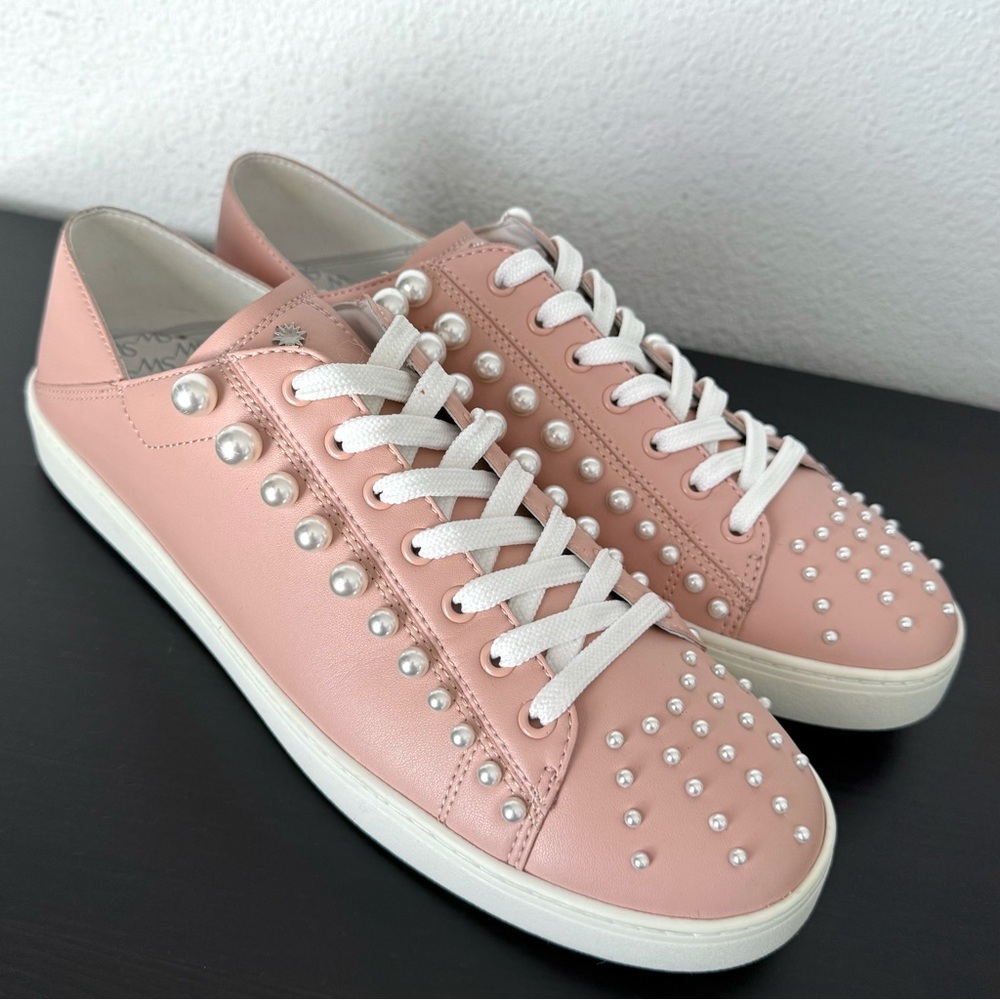 EUC Stuart Weitzman Goldie Convertable Pearl Embellished Leather Sneakers